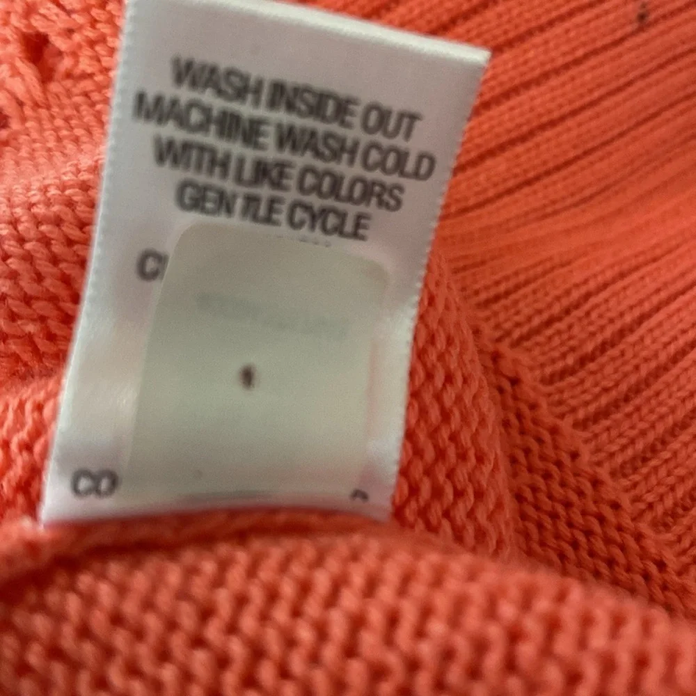 APT 9‎ Size Large Cozy Coral Crew Neck Sweater Beach, Travel, Cozy Sweater